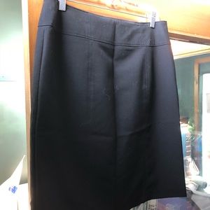Worthington black skirt
